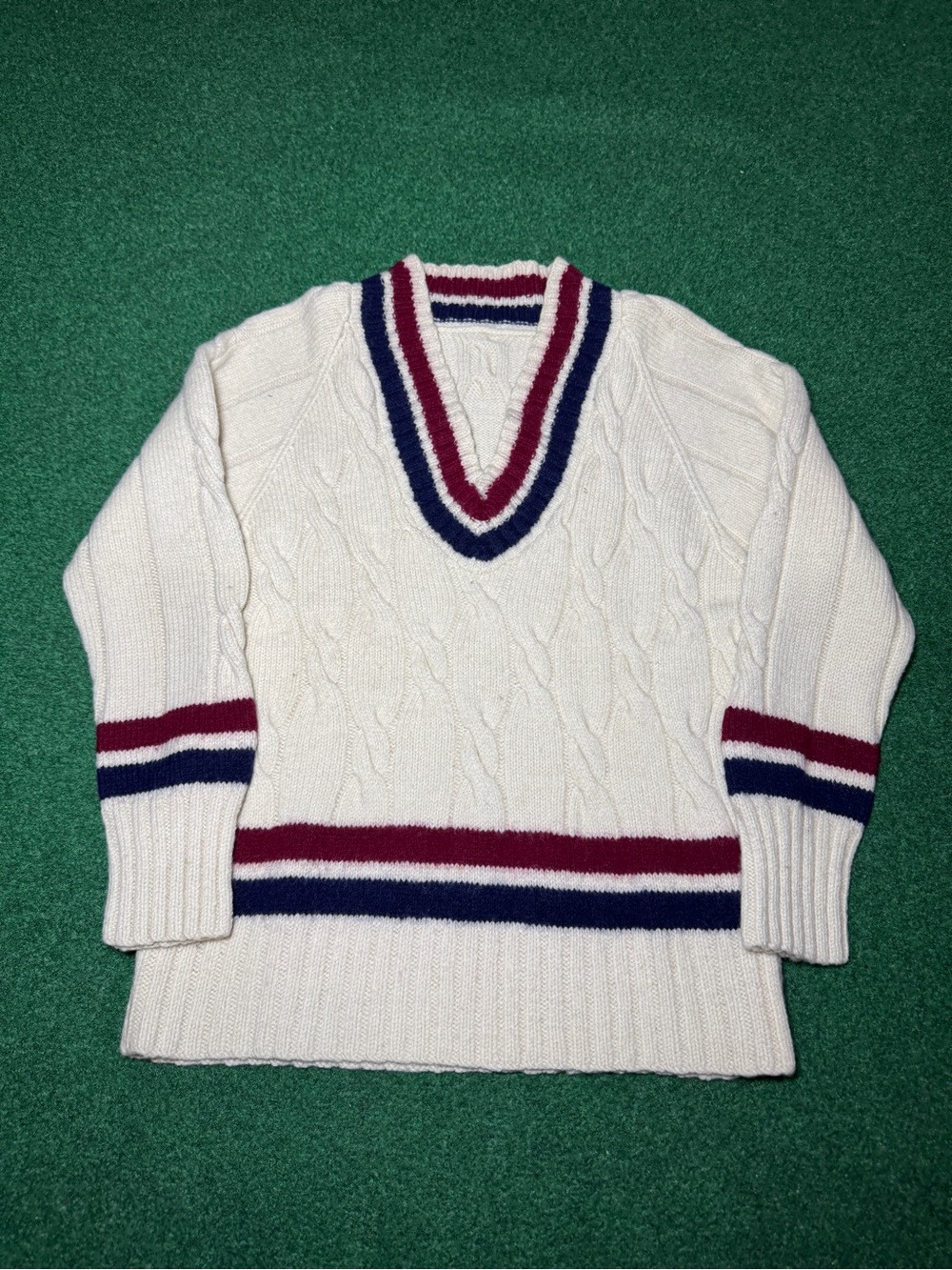 Tennis Cricket True Vintage Sweater V Neck Cable Knit Preppy 60s 70s M/L 18x27